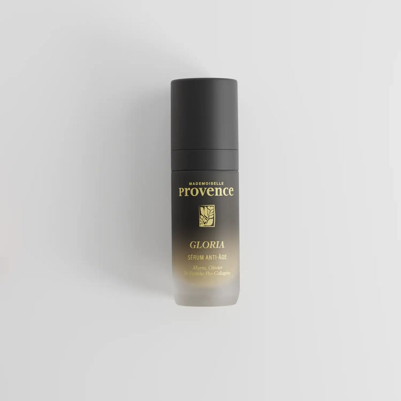 Sérum anti age global, anti ride éclat et fermeté de Mademoiselle Provence. Gamme Gloria certifiée ecocert. a la myrte et à l'olivier + peptides procollagène.