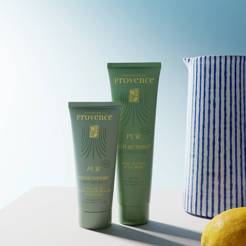 Duo soin visage purifiant et rééquilibrant Pur. Masque à l'argile verte et prébiotiques + gelée nettoyante aux acides de fleurs. Par Mademoiselle Provence. Bénéficiez de notre promotion sur le duo. 