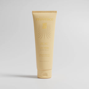 Lait corps hydratant et nourrissant pour peaux sensibles, mademoiselle Provence. A l'amande douce et fleur d'oranger. 